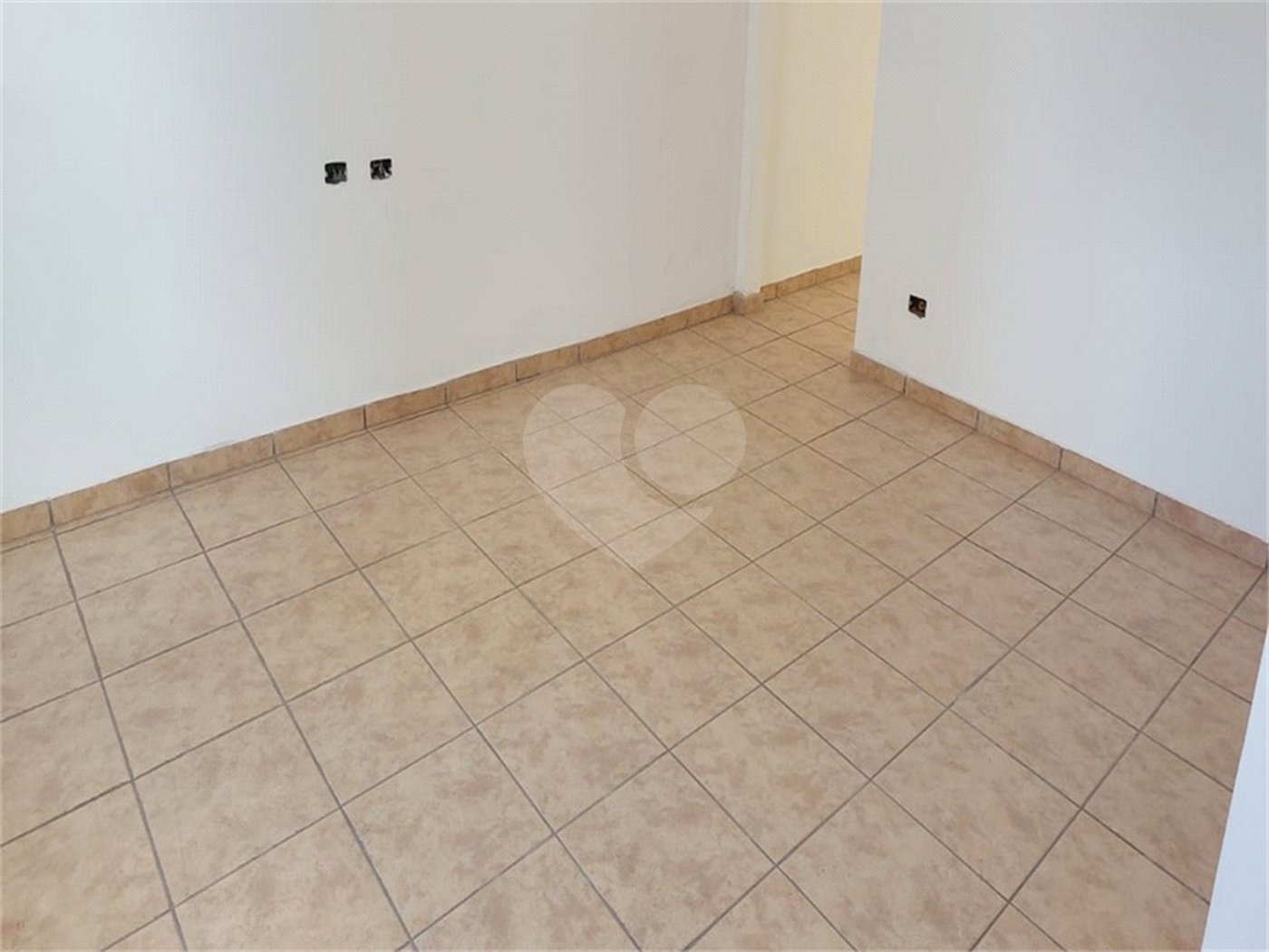 Sobrado à venda com 3 quartos, sendo 2 suítes, em Vila Paulicéia, São Paulo, SP