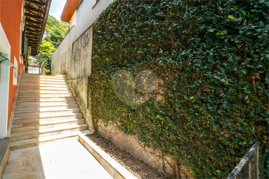 Casa Térrea à venda com 3 quartos, sendo 2 suítes,  em Brooklin Paulista, São Paulo, SP
