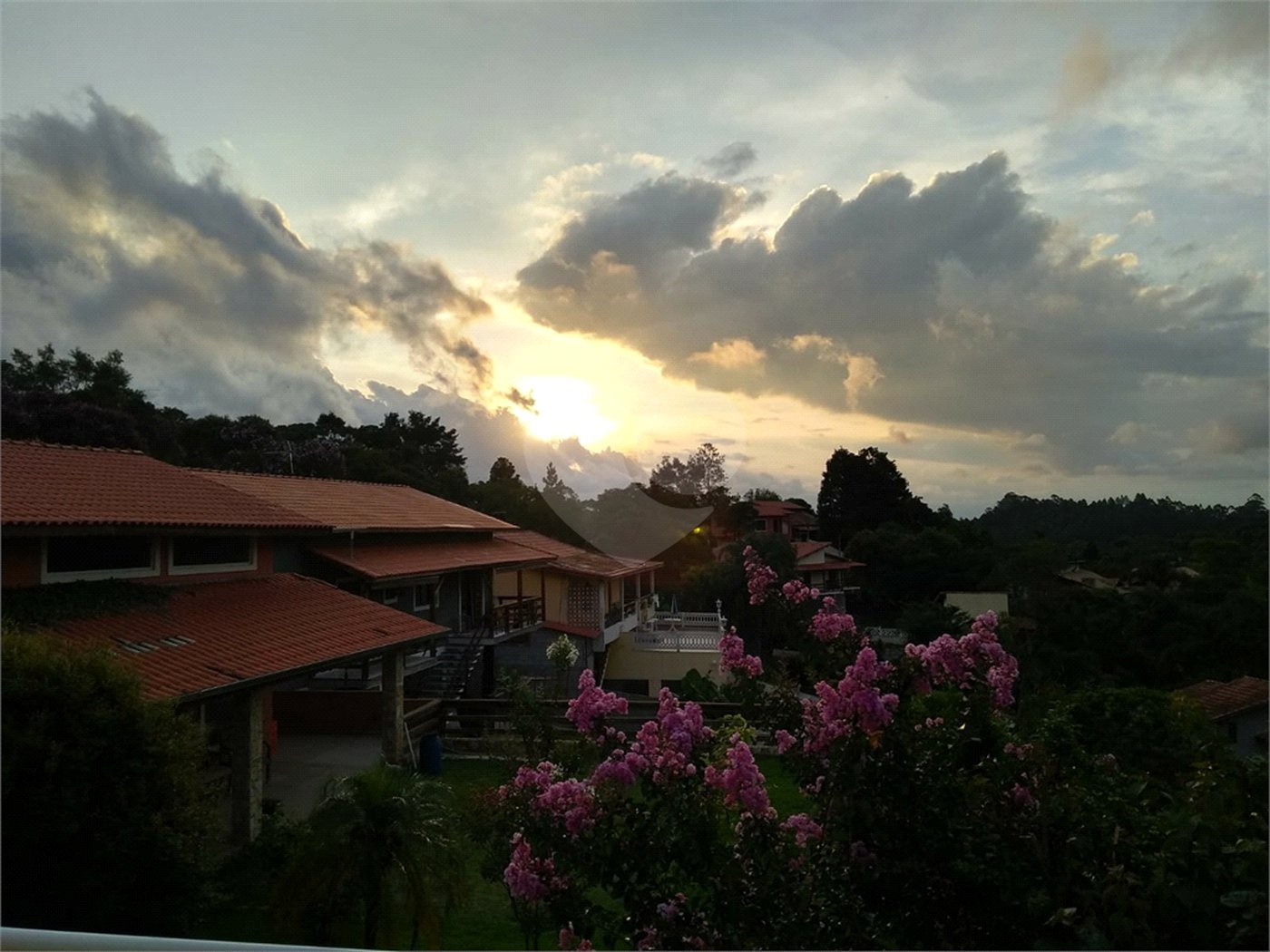 Casa à venda com 3 quartos, sendo 1 suíte, em Serra da Cantareira, Mairiporã, SP