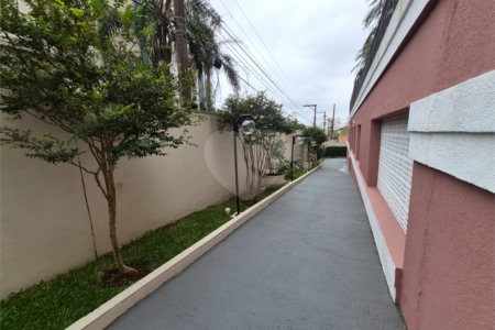Apartamento à venda com 2 quartos em Vila Isa, São Paulo, SP