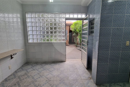 Sobrado à venda com 4 quartos em Vila Dom Pedro II, São Paulo, SP