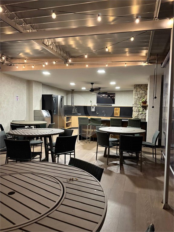 Apartamento à venda com 3 suítes em Campo Belo, São Paulo, SP