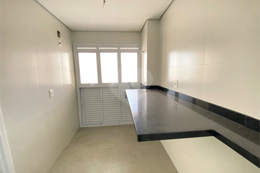 Apartamento à venda com 4 suítes em Santana, São Paulo, SP