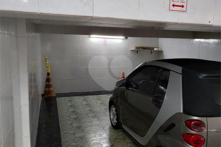 Casa à venda com 3 quartos, sendo 1 suíte,  em Vila Mariana, São Paulo, SP