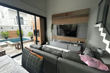 Casa à venda com 2 quartos, sendo 1 suíte,  no condomínio Lago dos Ipês, Itapetininga - SP