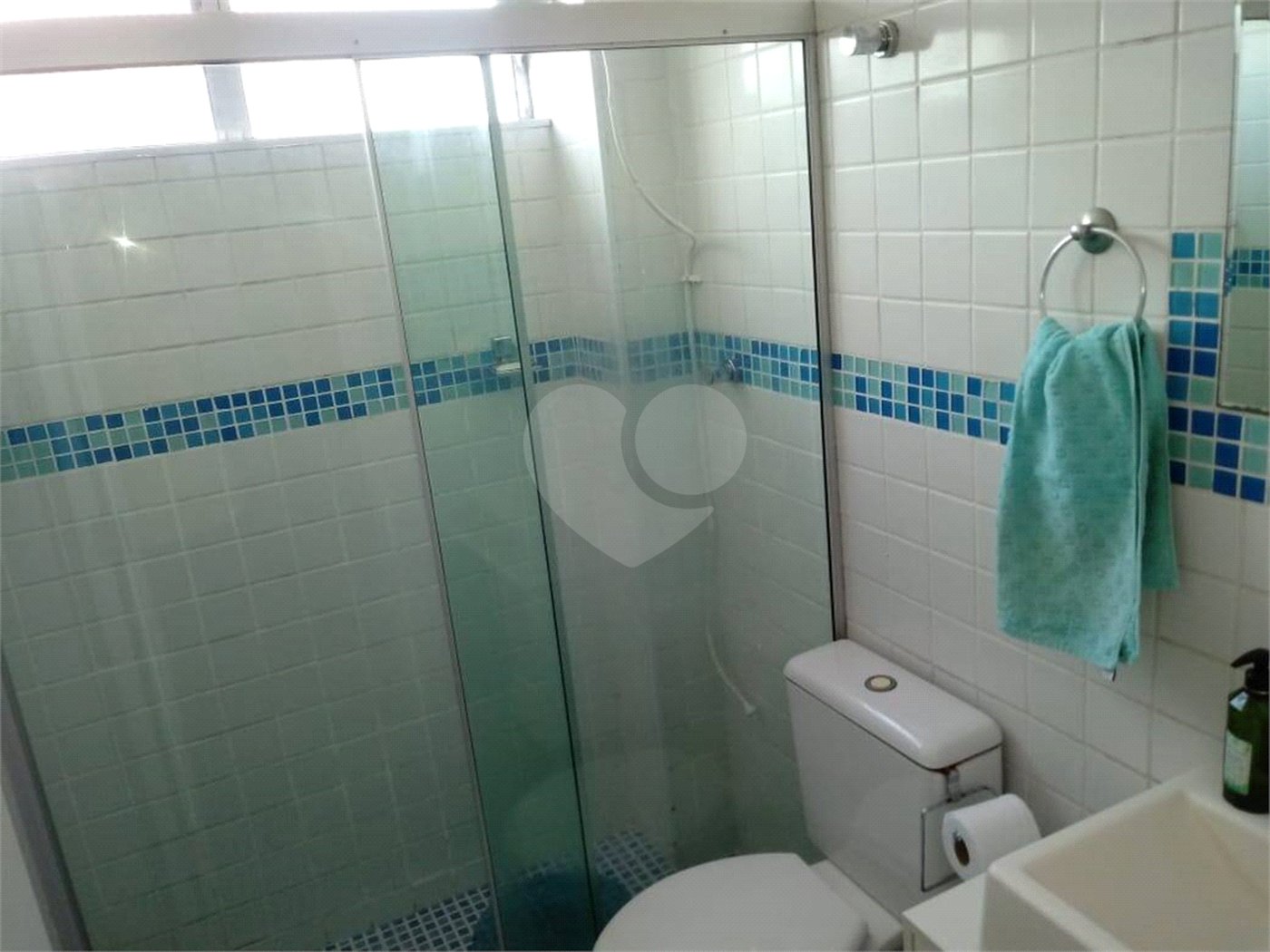 Apartamento à venda com 3 quartos, sendo 1 suíte, no Centro, Poá, SP