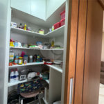 Casa à venda com 4 quartos, sendo 1 suíte,  no condomínio Condomíno Helena Maria, Sorocaba - SP
