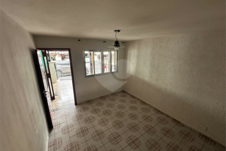 Sobrado à venda com 3 quartos em Lauzane Paulista, São Paulo, SP