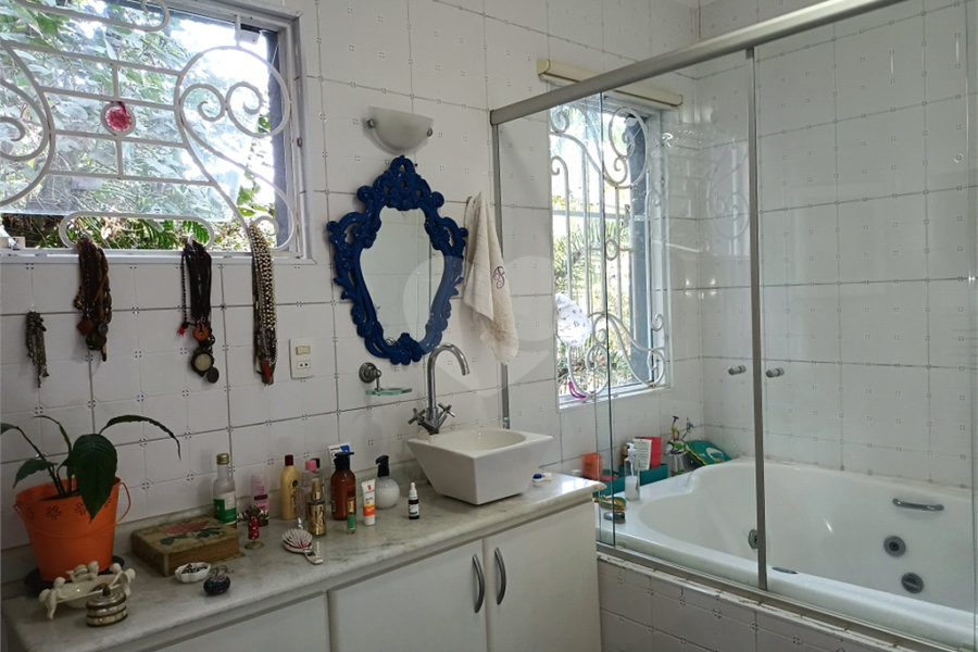 Casa à venda com 2 suítes em Horto Florestal, São Paulo, SP