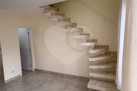 Casa à venda com 2 quartos no condomínio Residencial Ilha de Malta,255, Cotia - SP