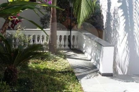 Sobrado à venda com 3 suítes em Chora Menino, São Paulo, SP