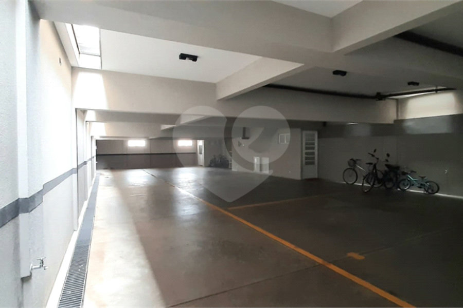 Casa à venda com 3 quartos, sendo 1 suíte, no condomínio Residencial Gran Veiga, São Paulo - SP