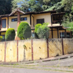 Casa à venda com 3 quartos, sendo 1 suíte, no condomínio Sausalito, Mairiporã - SP