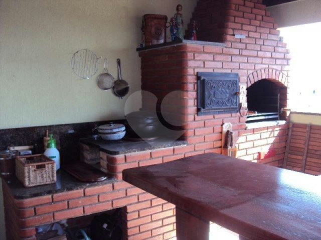Sobrado à venda com 8 quartos em Vila Medeiros, São Paulo, SP
