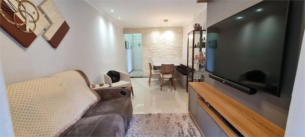 Apartamento à venda com 3 quartos, sendo 1 suíte, em Tatuapé, São Paulo, SP