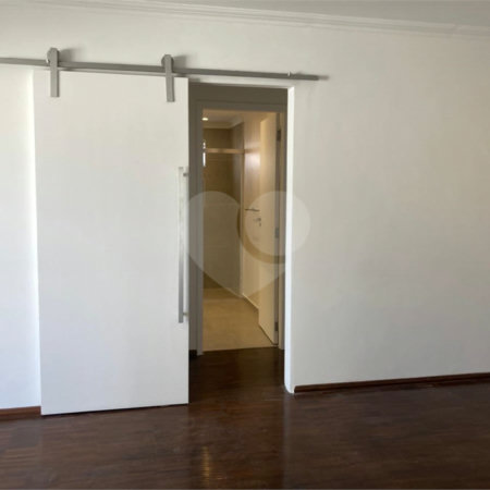 Apartamento para alugar com 3 quartos em Chácara Santo Antônio, São Paulo, SP