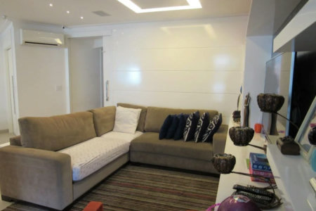 Apartamento à venda com 3 suítes em Real Parque, São Paulo, SP