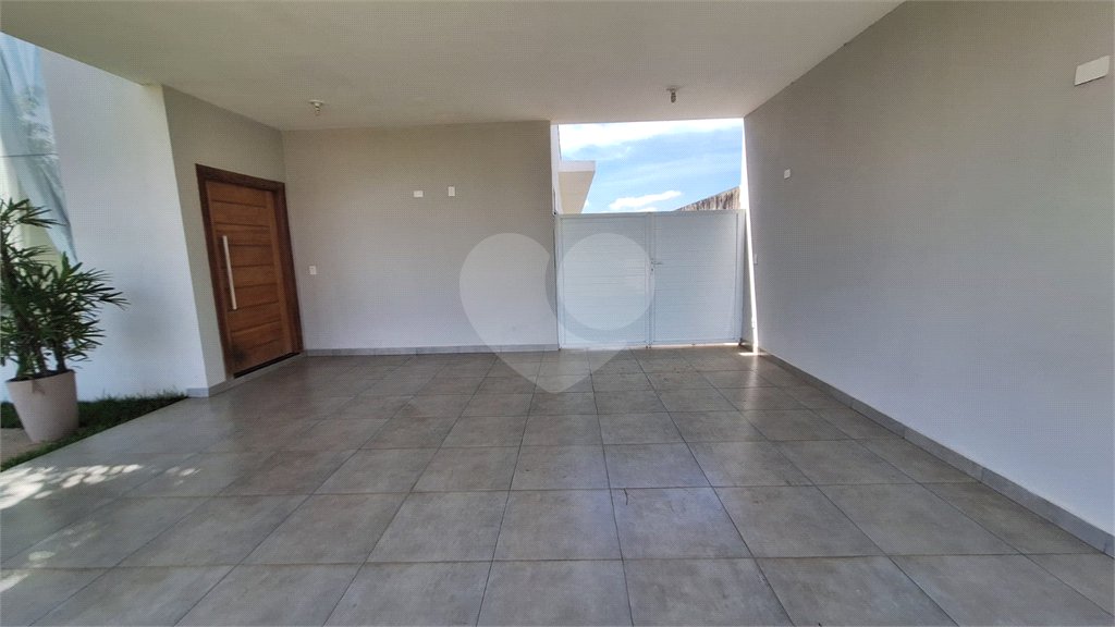 Casa à venda com 4 quartos, sendo 3 suítes,  no condomínio Fazenda Alta Vista, Salto de Pirapora - SP
