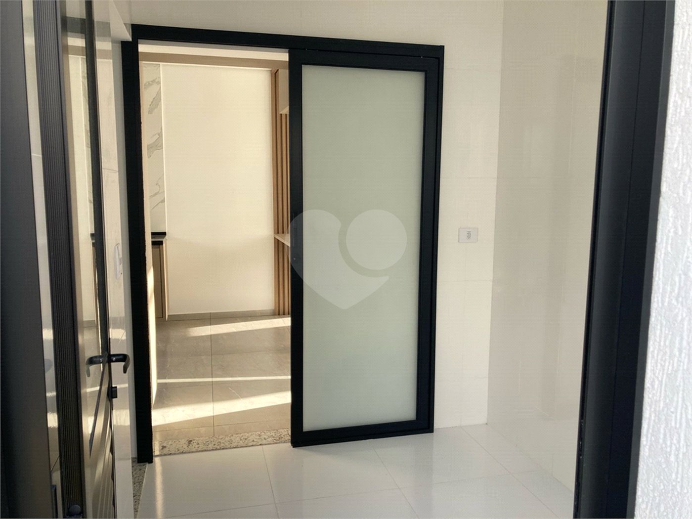Casa à venda com 4 quartos, sendo 3 suítes,  no condomínio Reserva Granja Anita, Mogi das Cruzes - SP