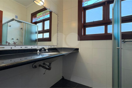 Casa à venda com 4 suítes no condomínio Vivendas do Lago, Sorocaba - SP