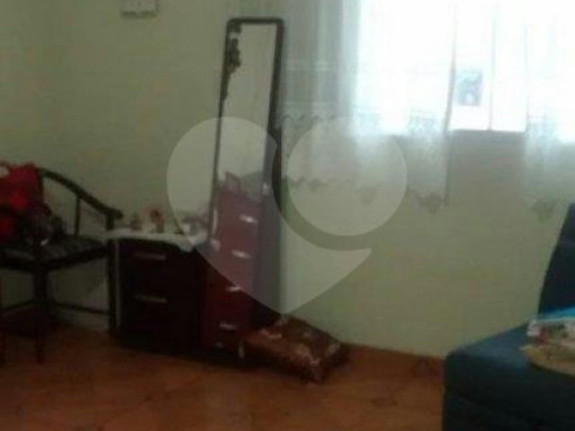 Casa Térrea à venda com 3 quartos, sendo 1 suíte,  em Vila Albertina, São Paulo, SP