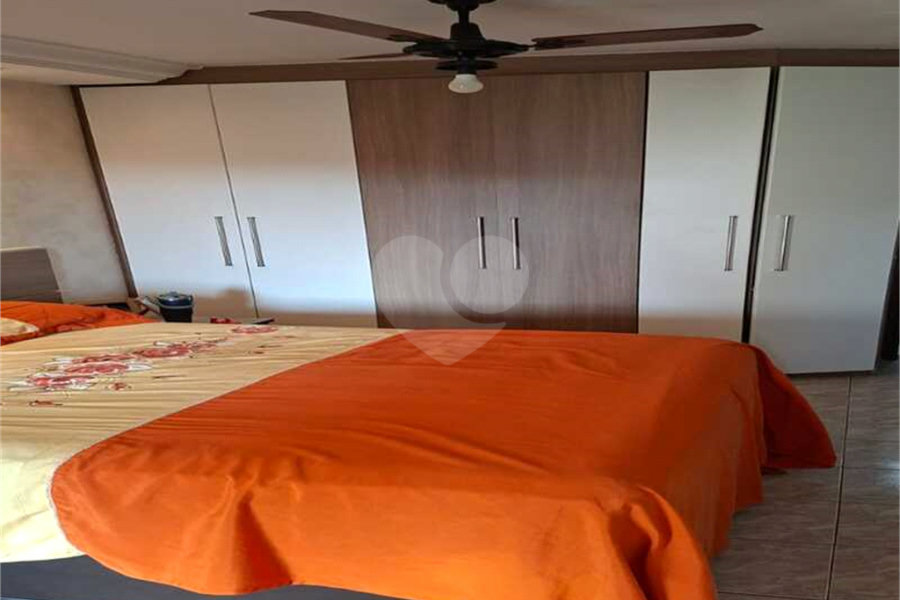 Sobrado à venda com 2 quartos, sendo 1 suíte, em Vila Nova Cachoeirinha, São Paulo, SP