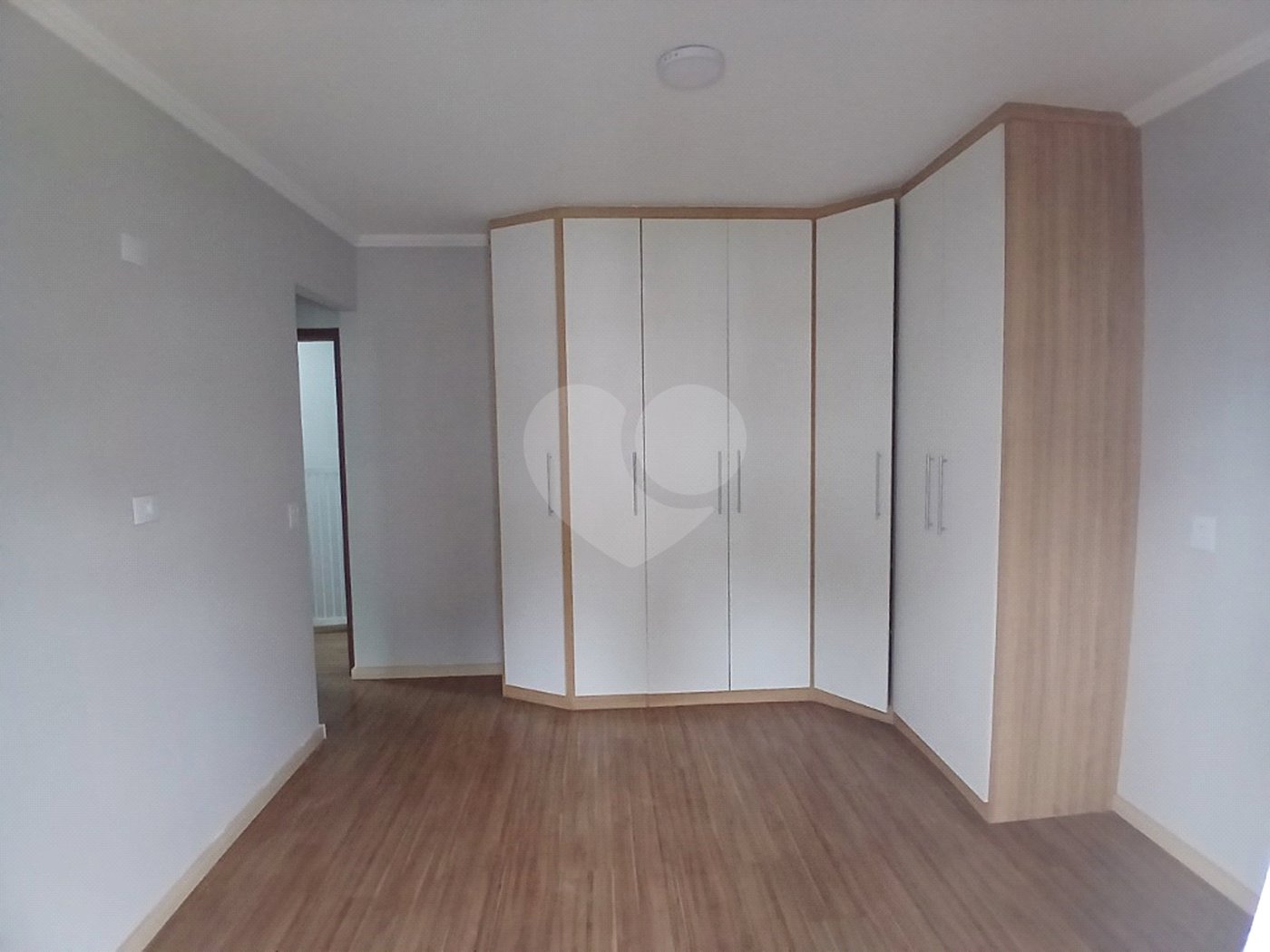 Sobrado à venda com 3 suítes em Vila Medeiros, São Paulo, SP