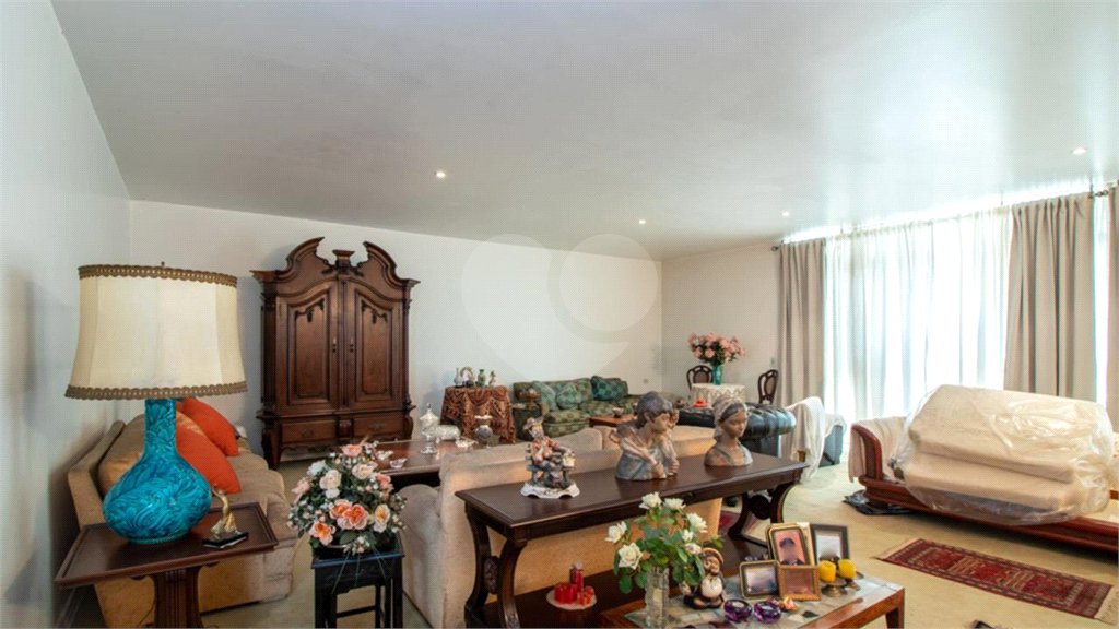 Apartamento à venda com 4 suítes em Santa Cecília, São Paulo, SP