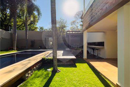 Casa à venda com 4 suítes no condomínio Villa Borghese, Indaiatuba - SP