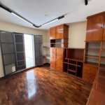 Excelente Casa de Esquina na Vila Monteiro – Oportunidade para Moradia ou Comércio