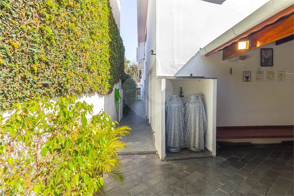 Casa de Vila à venda com 3 quartos, sendo 1 suíte, em Chácara Monte Alegre, São Paulo, SP