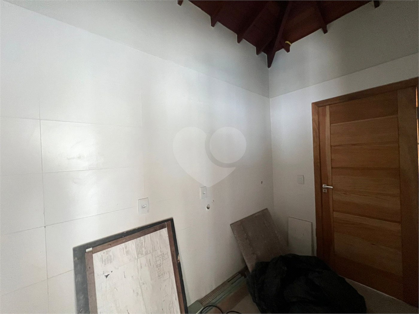 Casa à venda com 3 suítes em Caravelas, Armação dos Búzios, RJ