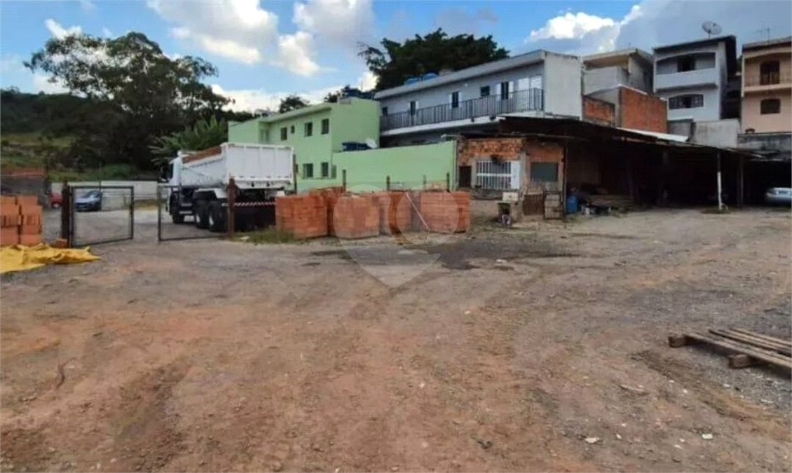 Terreno residencial para venda com 1.100m² - no Jaraguá.
