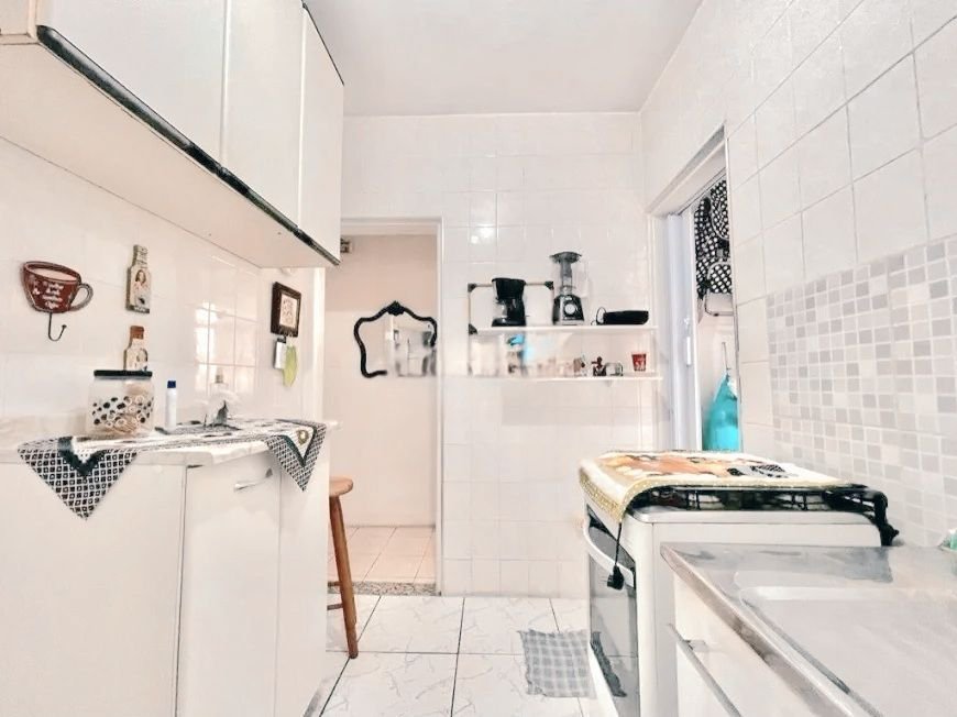 Apartamento com 2 dormitórios à venda, 70 m² por R$ 430.000,00 - Gonzaga - Santos/SP