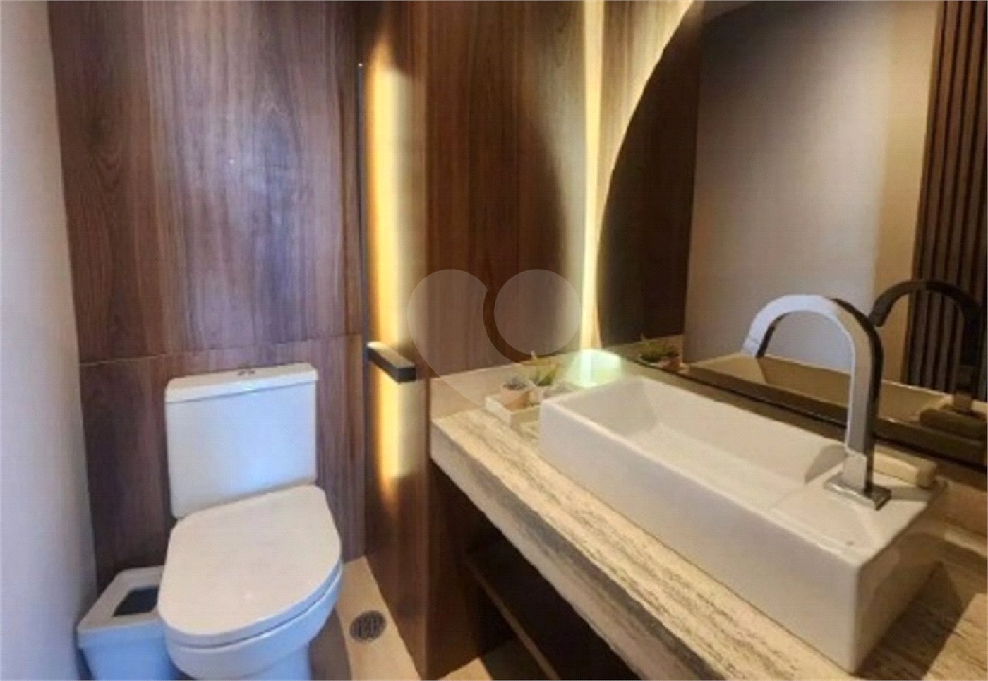 Apartamento à venda com 3 suítes em Indianópolis, São Paulo, SP