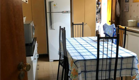 Sobrado à venda ou para alugar com 4 quartos, sendo 1 suíte, em Brooklin Paulista, São Paulo, SP