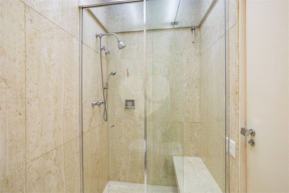 Apartamento à venda com 4 suítes em Jardim Paulistano, São Paulo, SP