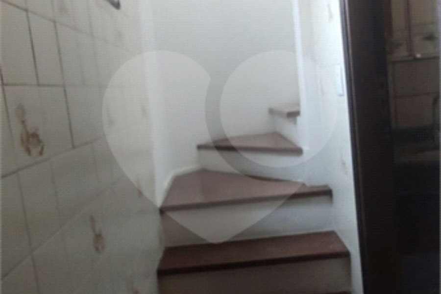 Sobrado à venda com 7 quartos, sendo 1 suíte, em Mandaqui, São Paulo, SP