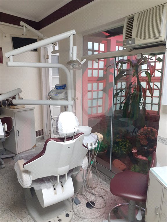 Casa para alugar com 3 quartos no condomínio Diva da Silva, São Paulo - SP