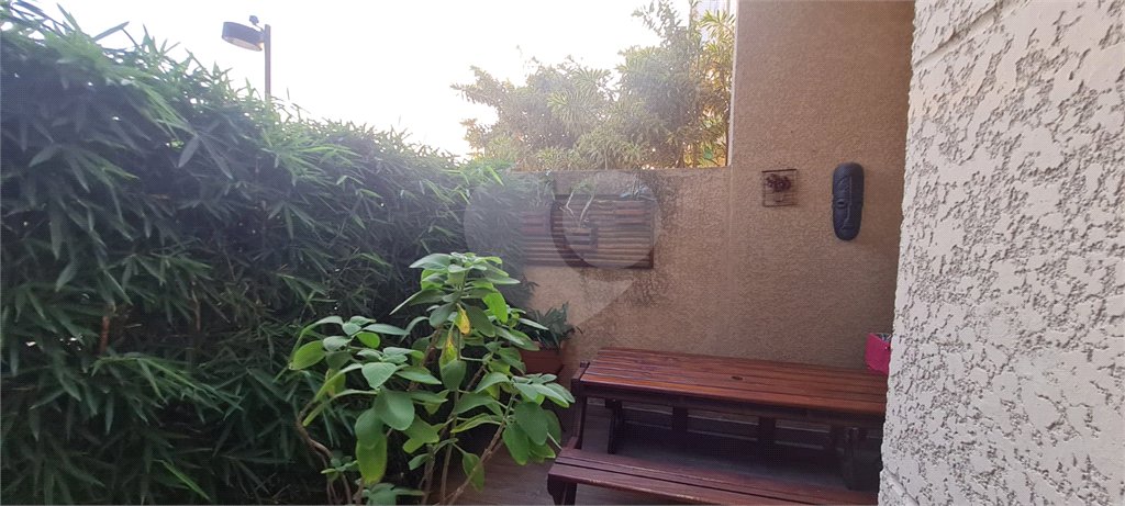 Apartamento à venda com 3 quartos, sendo 1 suíte, em Vila Vitório Mazzei, São Paulo, SP