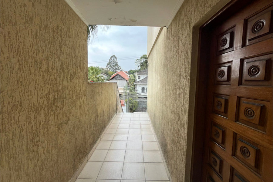 Sobrado à venda com 3 quartos, sendo 1 suíte, em Horto, São Paulo, SP