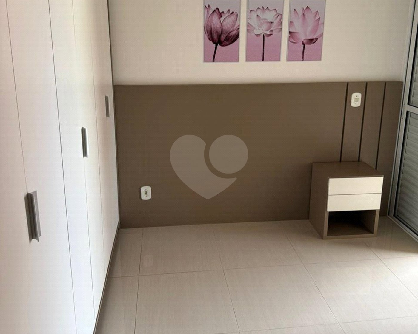 Apartamento à venda com 3 quartos, sendo 1 suíte, em Jardim Nova Manchester, Sorocaba, SP