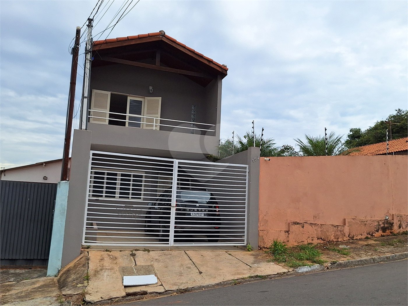 Sobrado à venda com 2 quartos, sendo 1 suíte, em Vila Barth, Itapetininga, SP