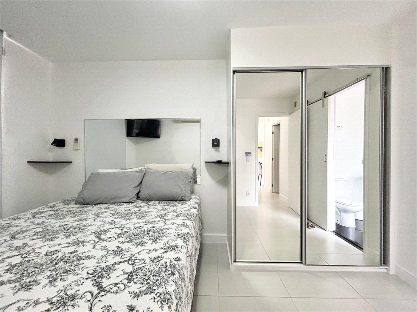 Apartamento à venda ou para alugar com 2 quartos, sendo 1 suíte, em Cidade Monções, São Paulo, SP