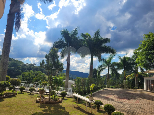 Casa à venda com 3 suítes no condomínio Alpes da Cantareira, Mairiporã - SP