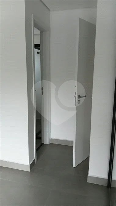 Apartamento LOCAÇÃO! 03 Dormitório, Varanda Gourmet com churrasqueira. Próximo metrô Santana