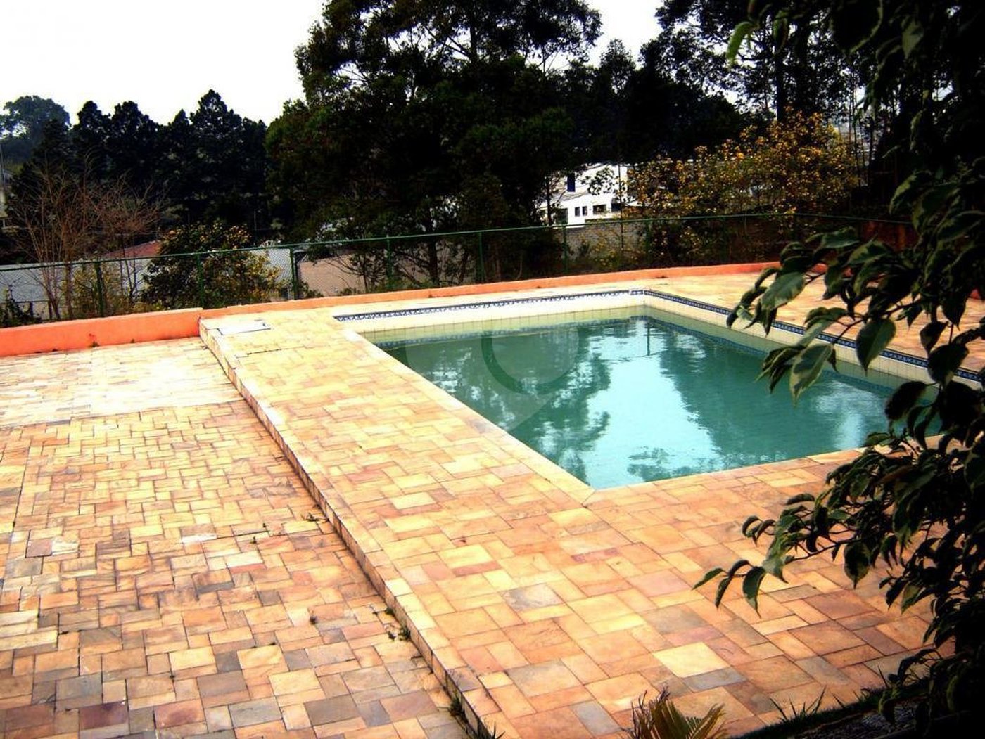 Sobrado à venda com 3 quartos, sendo 1 suíte, em Vila São João Batista, Guarulhos, SP