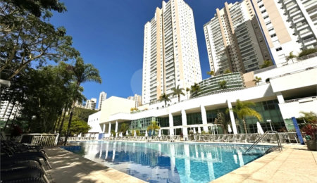 Cobertura à venda com 3 suítes em Jardim Monte Kemel, São Paulo, SP