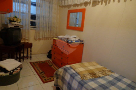 Casa à venda com 4 quartos, sendo 2 suítes,  em Jardim Bonfiglioli, São Paulo, SP