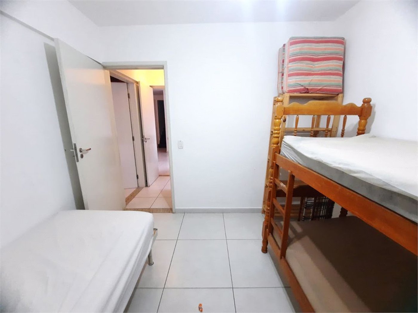 Apartamento Residencial à venda, Jardim Praiano, Guarujá - AP1215.